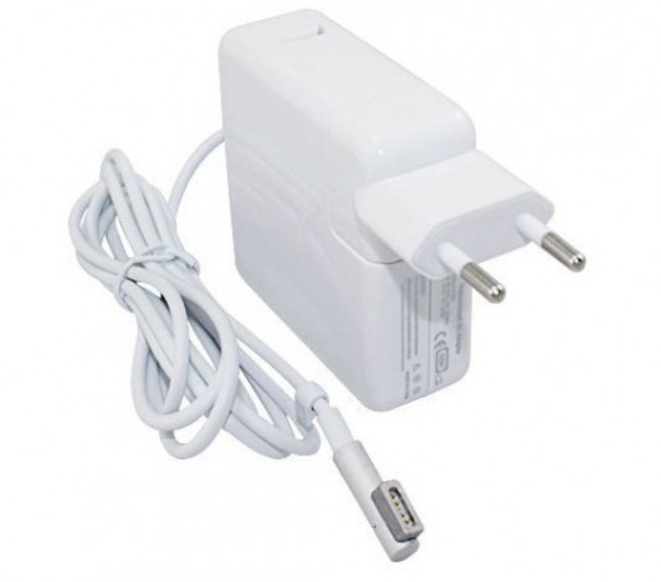 [C011] Cargador para Laptop AP 14.5V 3.1A magnetic  Magse1 L 45W